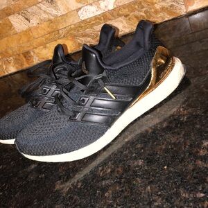 Adidas Men's Black Athletic Sneakers